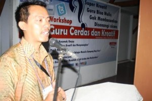 Kang Usman Kusmana (Ketua Panitia Pelatihan Guru Cerdas dan Kreatif)